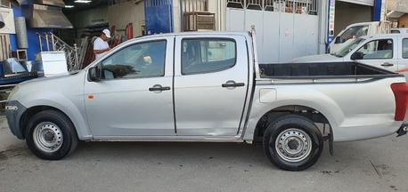 Khobar, Vehicles, Cars & Trucks , SAR 29000,  Isuzu D-MAX,  2013,  Manual,  311164 KM,    For Sale