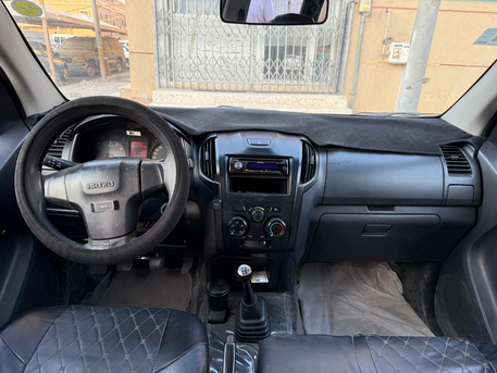Khobar, Vehicles, Cars & Trucks , SAR 29000,  Isuzu D-MAX,  2013,  Manual,  311164 KM,    For Sale
