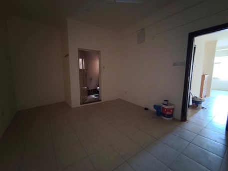 Manama, Apartments/Houses, BHD 170/month,  2 BR,  Manama:- Behind AMH Hospital.2Bhk Flat On Rent With Acs.Bd 170/- Without EWA.