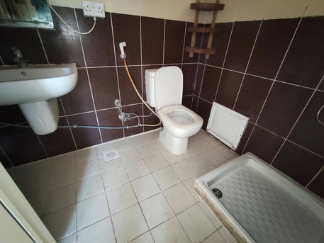 Manama, Apartments/Houses, BHD 170/month,  2 BR,  Manama:- Behind AMH Hospital.2Bhk Flat On Rent With Acs.Bd 170/- Without EWA.