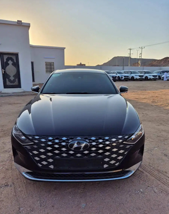 Jeddah, Vehicles, Cars & Trucks , SAR 95000,  Hyundai Grandeur,  2022,  Automatic,  53000 KM,   Smart -  - 53,000 Mileage