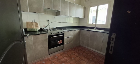 Adliya, Apartments/Houses, BHD 200/month,  2 BR,  2 Bedroom Flat For Rent Without Ewa