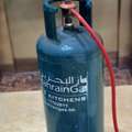 BHD 25,  Bahrian Gas With Regulator 25 Bd Msg 3670 8372 Wts Ap