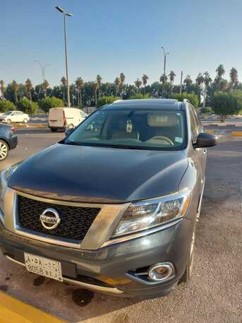 Jubail, Vehicles, Cars & Trucks , SAR 29500,  Nissan Pathfinder,  2014,  Automatic,  330 KM,   Full Option  Good Condition