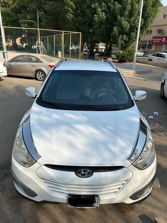 Jeddah, Vehicles, Cars & Trucks , SAR 29500,  Hyundai Tucson,  2014,  Automatic,  214938 KM,