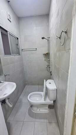 Gudaibiya, Apartments/Houses, BHD 200/month,  2 BR,  2 Bedroom In Gudebiyah Near Almosky Market