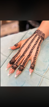 Jeddah, Beautician, Mehndi Service