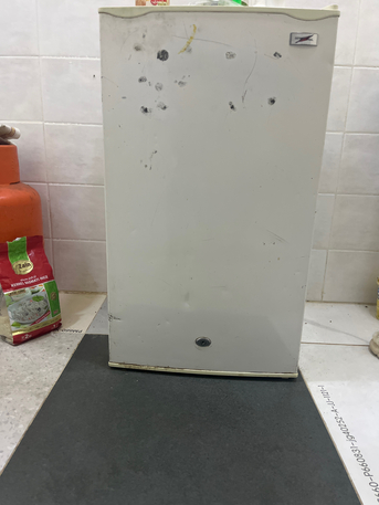 Al Kharj, Electronics, SAR 350,  Wahing Machine 7kg And Small Fridge Working Condition With Low Price Need To Sell Urgently