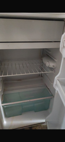 Al Kharj, Electronics, SAR 350,  Wahing Machine 7kg And Small Fridge Working Condition With Low Price Need To Sell Urgently