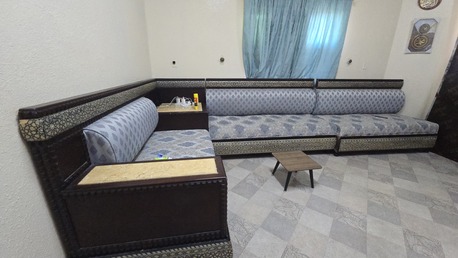 Jubail, Household Items, SAR 550,  For Sale &ndash; Maharaja Royal Sofa (Almost New!)