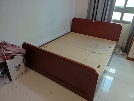 Tubli, Furniture, BHD 25,  Queen Size Bed For Sale