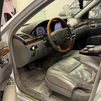 Paris, Vehicles, Cars & Trucks , BHD 3800,  Mercedes Benz S350,  2009,  264000 KM,  Mercedes Benz E350-