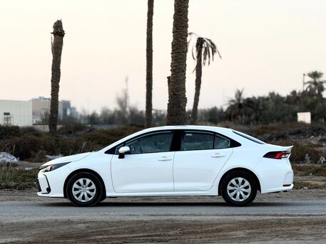 Manama, Vehicles, Cars & Trucks , BHD 5200,  TOYOTA COROLLA,  2021,  Automatic,  89000 KM,   1.6 XLI  MODEL WITH SINGLE OWNER AND AGENT MAINTAINED CAR