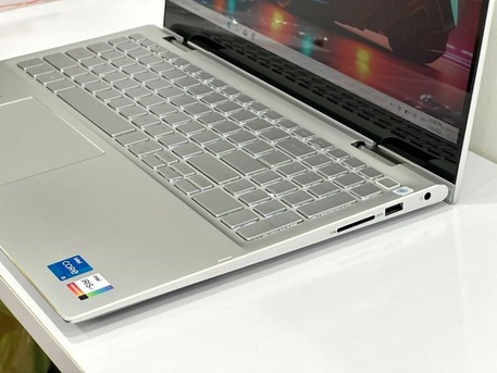 Manama, Computers, BHD 175,  DELL I7 10th Generation Touch 2 In 1 Laptop+Tablet 15.6" Touch Screen 16GB RAM OS 11 Ready