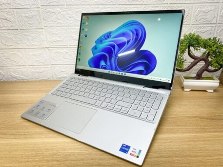 Manama, Electronics, BHD 175,  DELL I7 10th Generation Touch 2 In 1 Laptop+Tablet 15.6" Touch Screen 16GB RAM OS 11 Ready