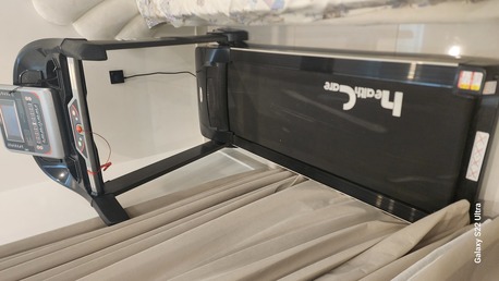 Jeddah, Furniture, SAR 2000,  Selling A Good Brand New Treadmill