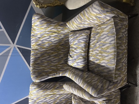 Al Malaz, Furniture, SAR 175,  Single Sofa Seater -2 Chairs