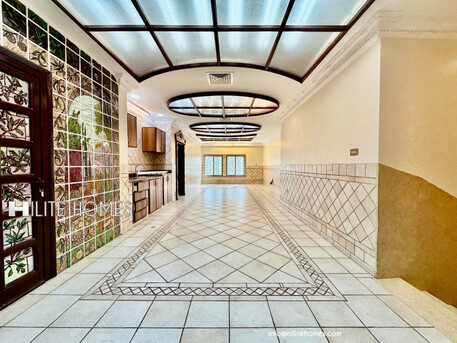 Adan, Villas, KWD 2200,  Spacious 7-Bedroom Villa For Rent In Adan