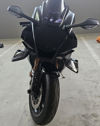Riyadh, Motorcycles, SAR 50000,  2025 Yamaha R1 | Low Mileage | Mint Condition | 1000cc Superbike