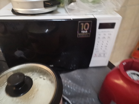 Riyadh, Appliances, SAR 200,  Samsung Microwave