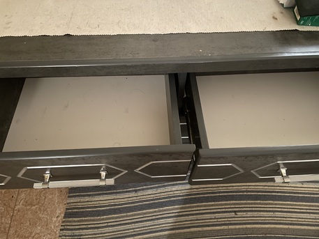 Jubail, Furniture, SAR 300,  Dressing Table In Good Condition. For Sale