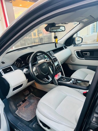 Al Malaz, Vehicles, Cars & Trucks , SAR 57000,  Land Rover Discovery,  2015,  Automatic,  190000 KM,
