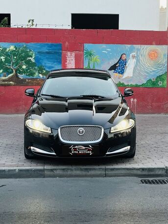 Manama, Vehicles, Cars & Trucks , BHD 3400,  JAGUAR XF,  2014,  Automatic,  105000 KM,    FULL OPTION MODEL WITH WELL-MAINTAINED CONDITION CAR