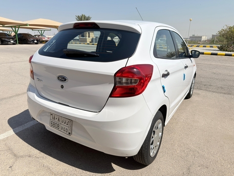 Dammam, Vehicles, Cars & Trucks , SAR 20000,  Ford Fiesta,  2016,  Automatic,  123501 KM,  Ford Figo  Hatchback Car