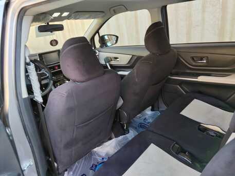 Jubail, Vehicles, Cars & Trucks , SAR 68000,  Toyota Veloz,  2024,  Automatic,  30477 KM,  Selling  - &ndash; ( Only),  Transmission, 7 SEATER - SMART ENT