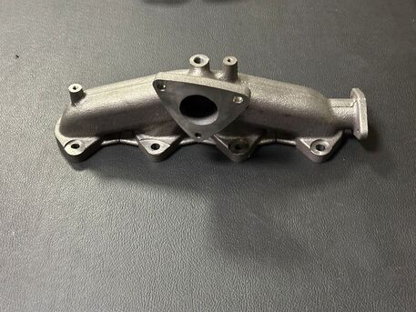 Dubai, Auto Parts, AED 1170,  RANGE ROVER & JAGUAR 2.0TDI / 180 HP EXHAUSTMANIFOLD LR104015