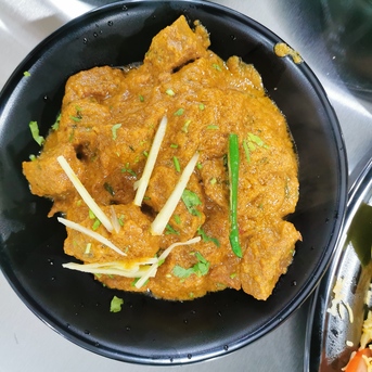 Riyadh, Jobs, Pakistani Shef With Good Experience Of Karahi/Handi Grill/tandoor Specialization And Cafe