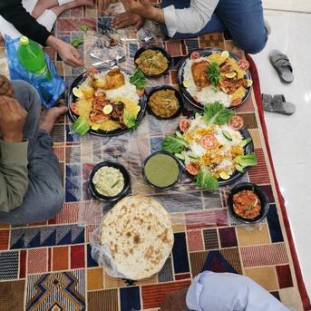 Riyadh, Jobs, Pakistani Shef With Good Experience Of Karahi/Handi Grill/tandoor Specialization And Cafe