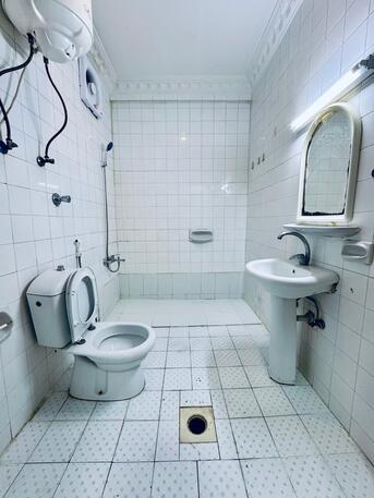 Al Olaya, Bedspace Available, SAR 750/month,  Fully Furnished Bedspace For Executive Bachelors (South Indians Only)