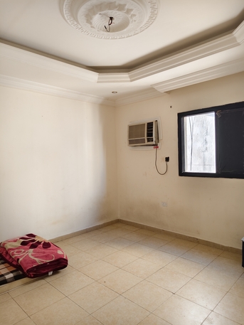 Jeddah, Rooms Available, SAR 750/month,  Room Available For Bachelor In Mushirfa Jeddah