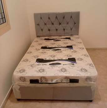 Jeddah, Furniture, SAR 2,  All Types Of High Quality Medium Size Bed And Mattress Available In Low Price