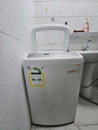 Al Jaradiyah, Appliances, SAR 450,  Samsung Washing Machine (wobble Technology)