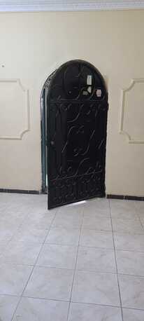 Jeddah, Apartments/Houses, SAR 1000/month,  1 BR,  Furnished Flat Available For 1000 SAR Per Month In Al-Azezia Near Tihama Park