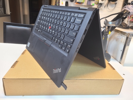 Al Olaya, Computers, SAR 1550,  Lenovo ThinkPad X13 Yoga Gen 1 | Core I5 10th Gen | 16GB RAM | 256GB SSD | IPS Touch 2-in-