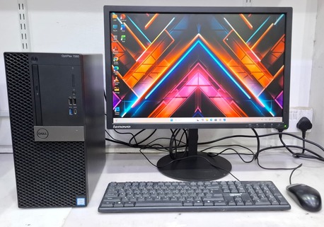 Manama, Computers, BHD 188,  DELL Graphics WIFI Computer Seat Core I7 NVidia 4GB Graphics Card 22" FHD Monitor 16GB RAM