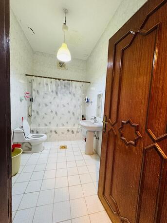 Umm Al Hamam, Bedspace Available, SAR 850/month,  0 Sq. Meter,  Fully Furnished Shared Accommodation For Executive Bachelors &ndash; Keralites Preferred.