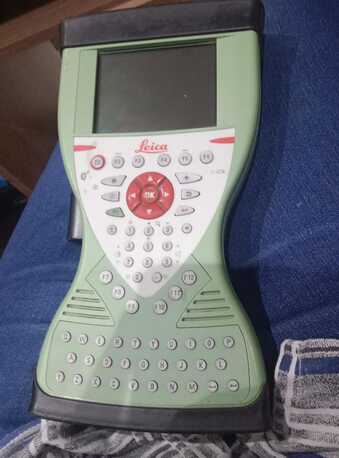 Jeddah, Electronics, SAR 25000,  Leica GS 15- 14 __ CS 10