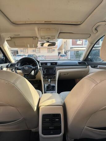 Riyadh, Vehicles, Cars & Trucks , SAR 36000,  Volkswagen Passat,  2017,  Automatic,  250000 KM,
