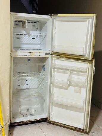Manama, Air Conditioners, BHD 45,  Urgent Sale Window Ac 2.5 Ton 45 BD