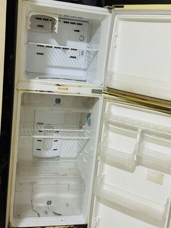 Manama, Air Conditioners, BHD 45,  Urgent Sale Window Ac 2.5 Ton 45 BD