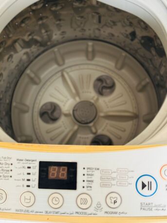 Manama, Air Conditioners, BHD 45,  Urgent Sale Window Ac 2.5 Ton 45 BD