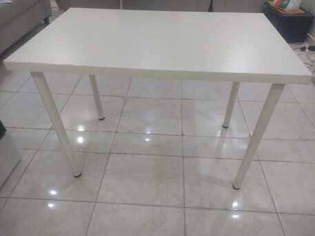 Dhahrat Laban, Furniture, SAR 60,  IKEA White Table - 100cm X 60cm - Great Condition (9/10)