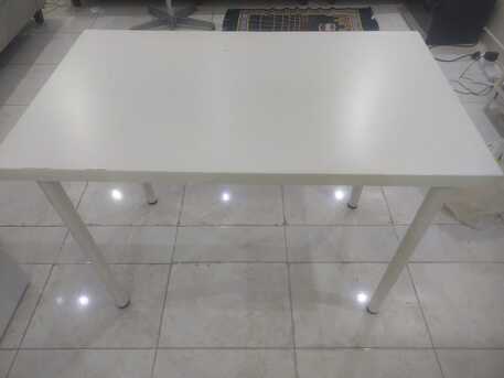 Dhahrat Laban, Furniture, SAR 60,  IKEA White Table - 100cm X 60cm - Great Condition (9/10)