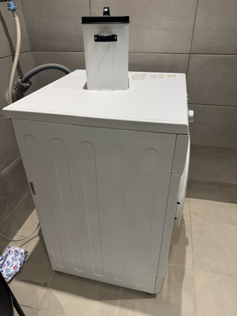 Jeddah, Appliances, SAR 600,  LG 7 Kg Automatic Washing Machine Front Load For Sale