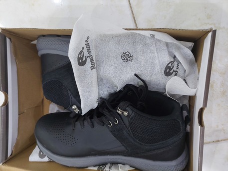 Dhahrat Laban, Clothing & Accessories, SAR 120,  Road Mate Black Safety Shoes - Steel Toe - Size 40 - One Time Use (Like New)