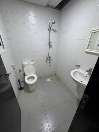 Gudaibiya, Rooms Available, BHD 100/month,  1 ROOM SEPRATE WASHRROM IN SHARING 2 BEDROOM FLAT